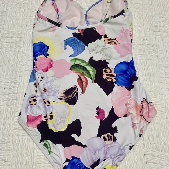 Sunseeker flower bomb underwired swimsuit SZ 10 Cup D Floral - Picture 3 of 8